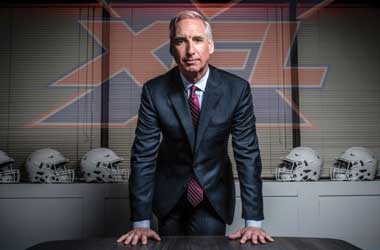 Oliver Luck