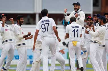 India celebrate beating England in the 2nd Test of India's Tour of England 2021