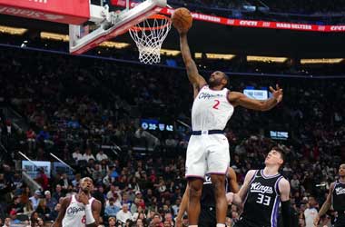 Leonard’s Only Shot in OT Lifts Clippers Over Kings in Dramatic 111-110 Win